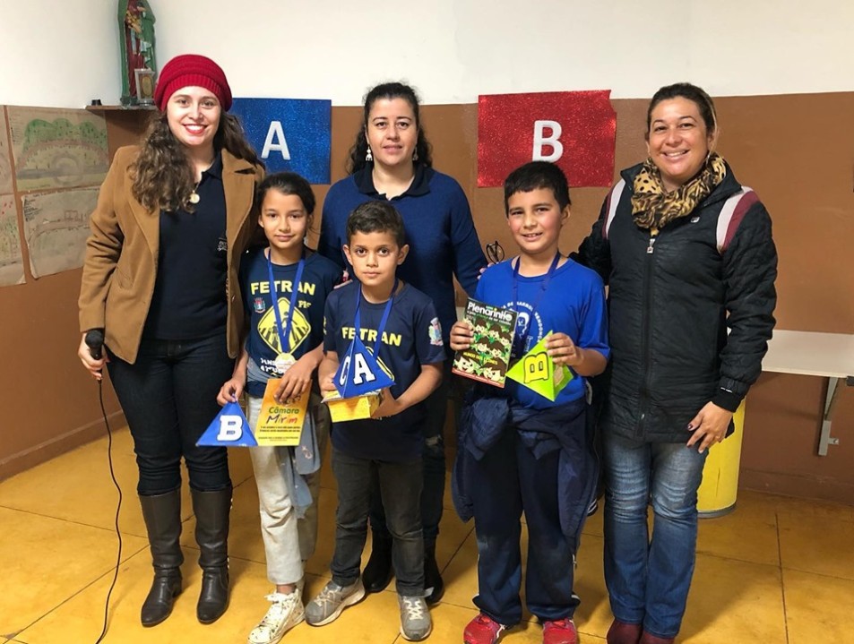 Imagem 2 da notícia: Visitação técnica na Escola Municipal Sabina de Barros Mendonça